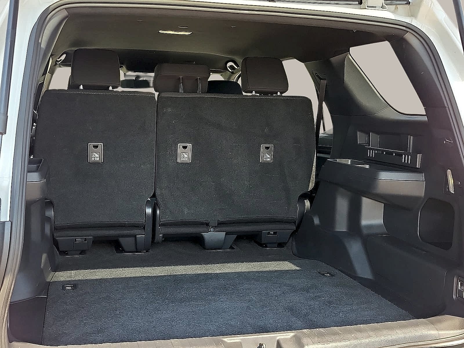 2025 Toyota 4Runner SR5 4WD (GS)