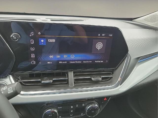 2025 Chevrolet Trax FWD 4dr LT