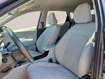 2024 Hyundai KONA SEL FWD
