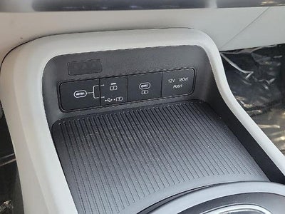 2024 Hyundai KONA SEL FWD