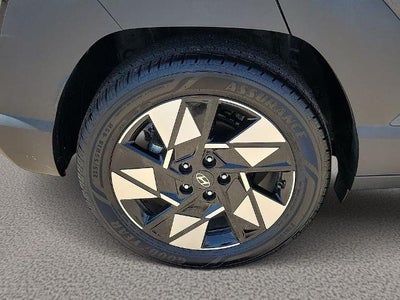 2024 Hyundai KONA SEL FWD