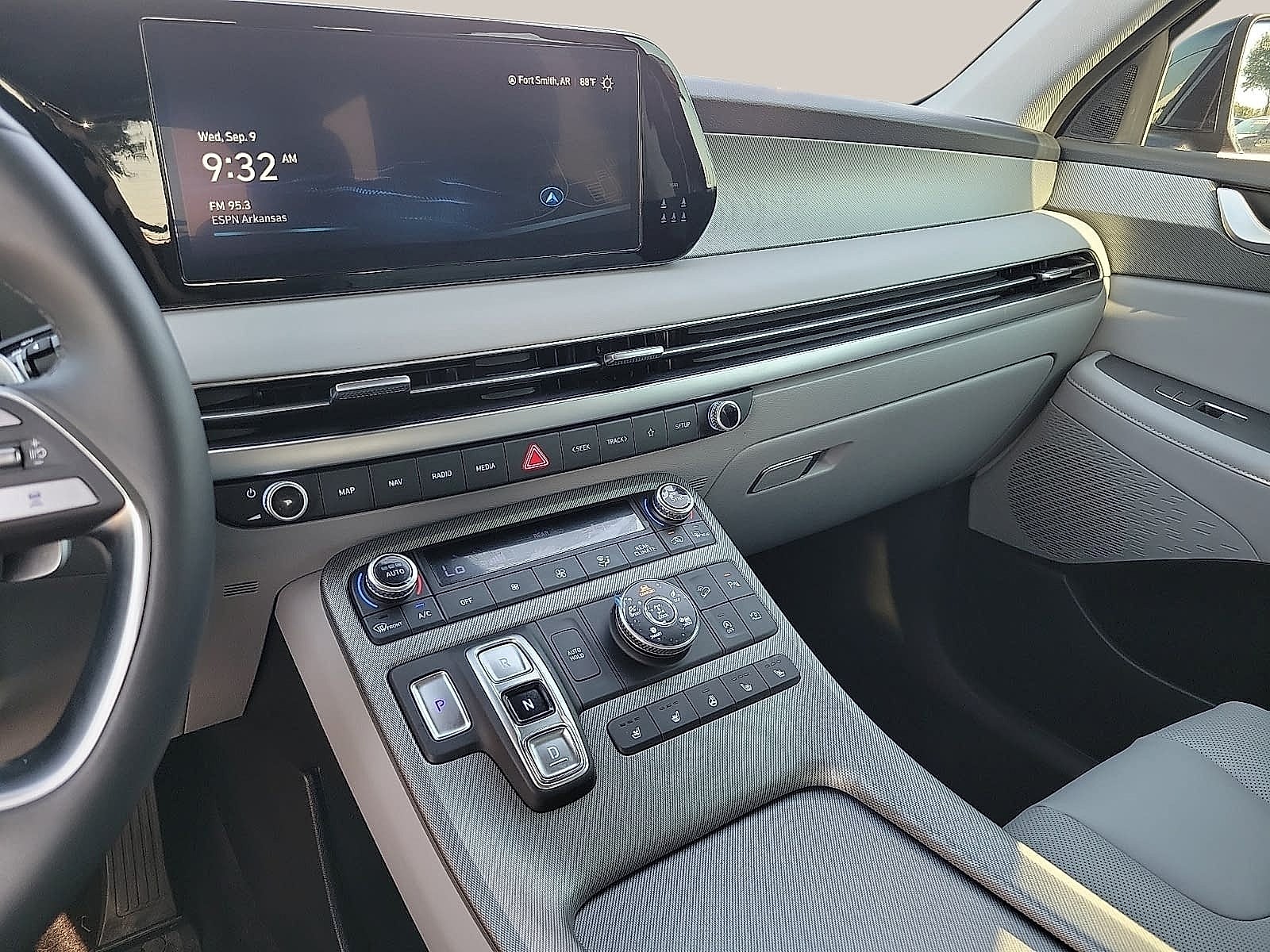 2025 Hyundai PALISADE SEL Premium 7P AWD