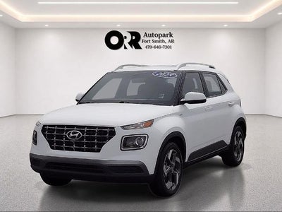 2025 Hyundai VENUE SEL IVT