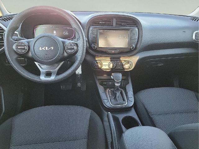 2024 Kia Soul LX IVT