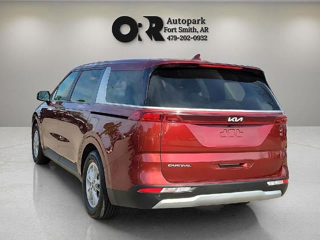 2024 Kia Carnival LX FWD