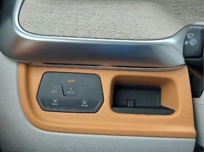 2025 Volkswagen ID. Buzz 1st Edition 4MOTION w/Two-Tone