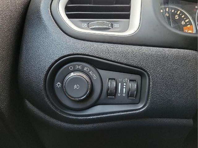 2019 Jeep Renegade Latitude FWD