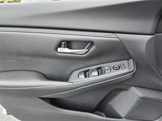 2024 Nissan Sentra SV CVT