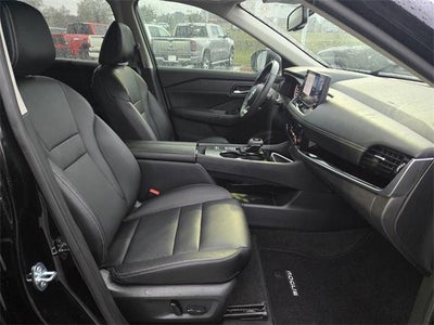 2024 Nissan Rogue FWD SL