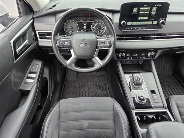 2024 Mitsubishi Outlander SE FWD