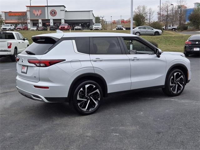 2024 Mitsubishi Outlander SE FWD