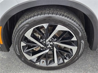 2024 Mitsubishi Outlander SE FWD