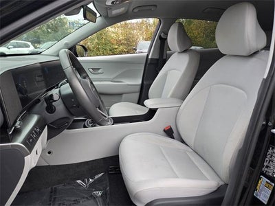 2025 Hyundai KONA SEL FWD