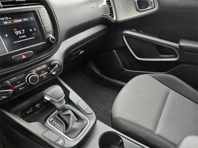 2024 Kia Soul LX IVT