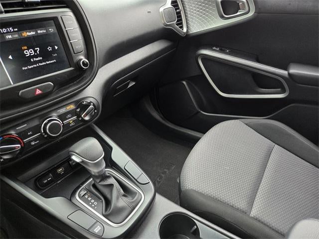 2024 Kia Soul LX IVT