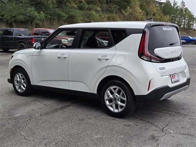 2024 Kia Soul LX IVT