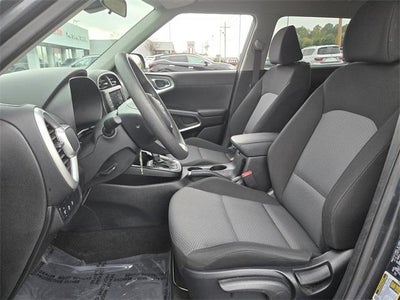2024 Kia Soul LX IVT