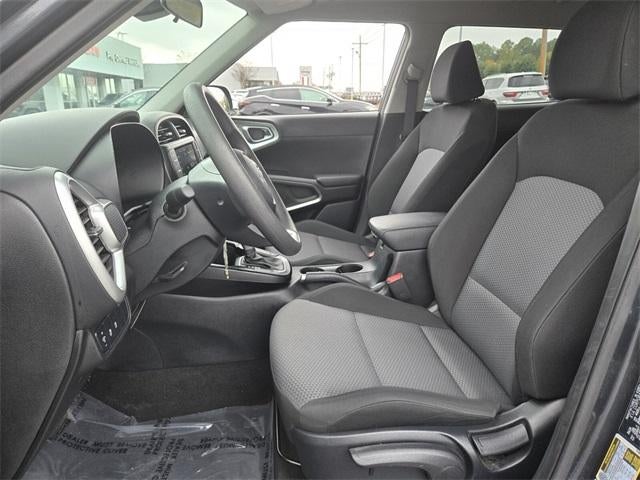 2024 Kia Soul LX IVT