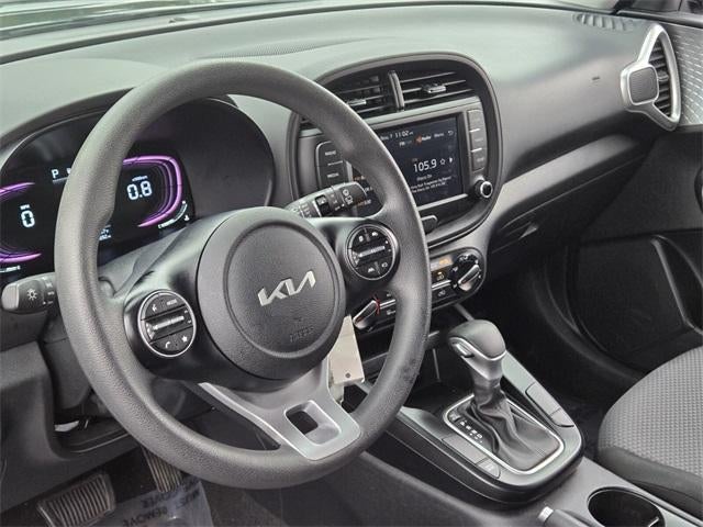 2024 Kia Soul LX IVT