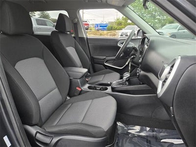 2024 Kia Soul LX IVT