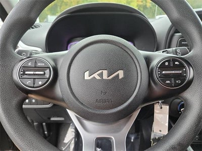 2024 Kia Soul LX IVT