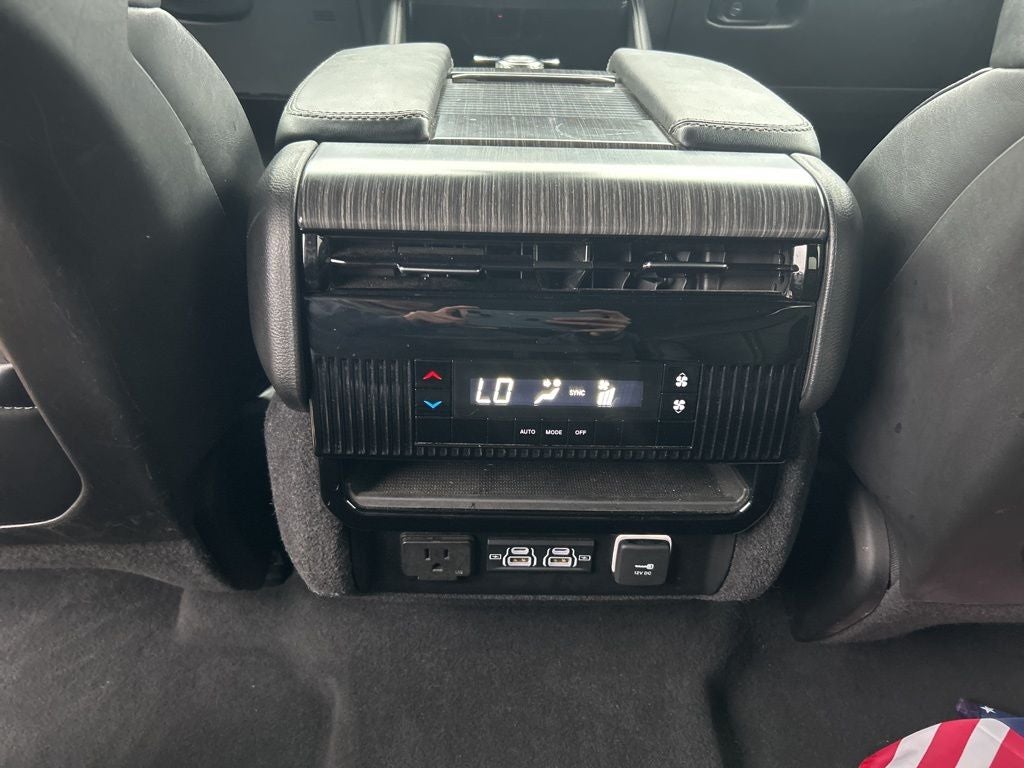 2023 Jeep Wagoneer L Series II