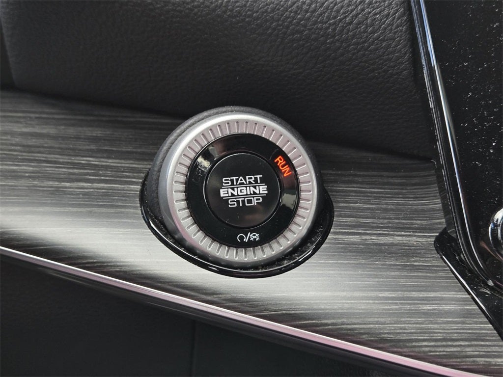 2024 Jeep Wagoneer L Series III