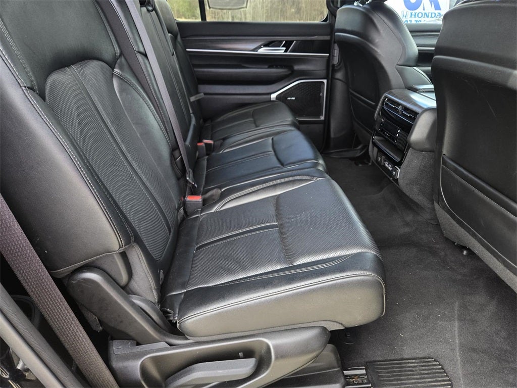 2024 Jeep Wagoneer L Series III