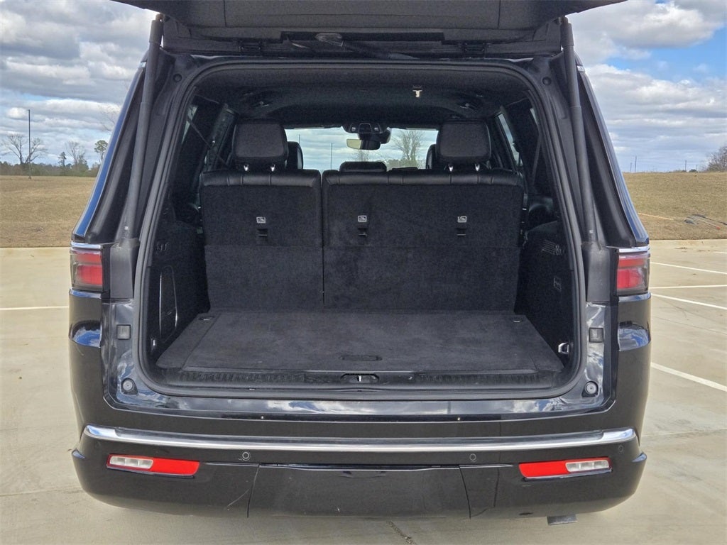 2024 Jeep Wagoneer L Series III