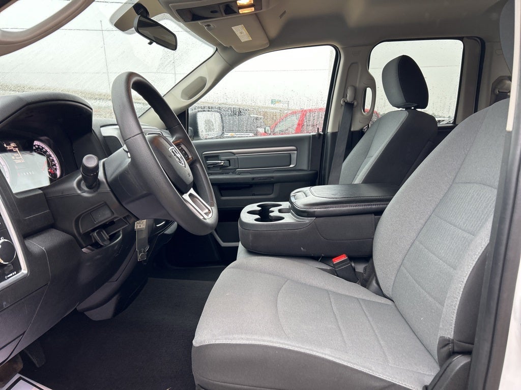 2024 RAM 1500 Classic SLT