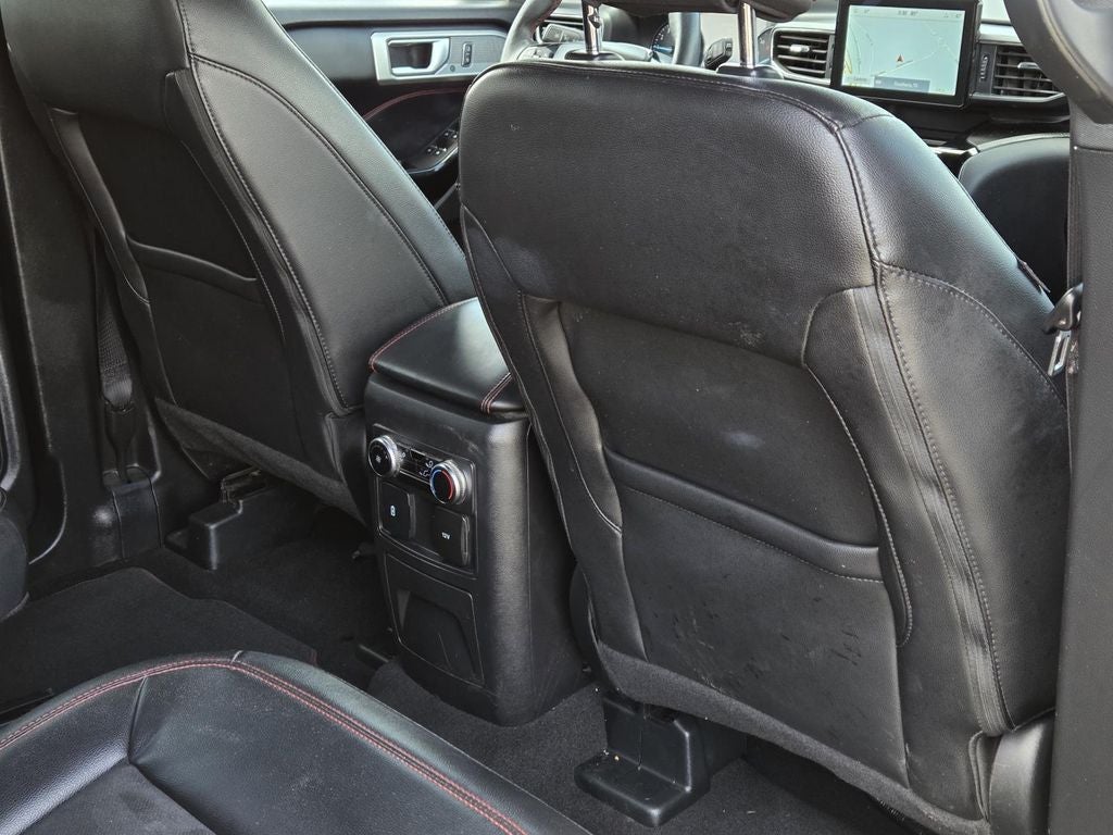 2024 Ford Explorer ST-Line