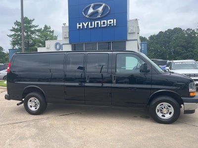 2024 Chevrolet Express 3500 LT Passenger