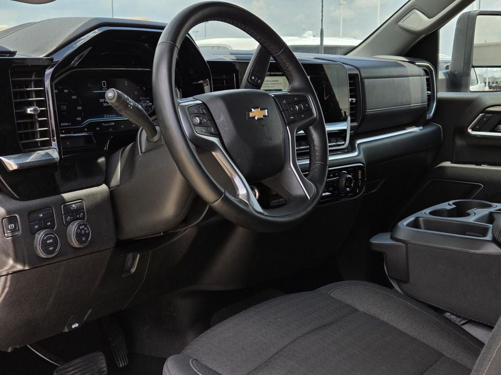 2025 Chevrolet Silverado 2500HD LT