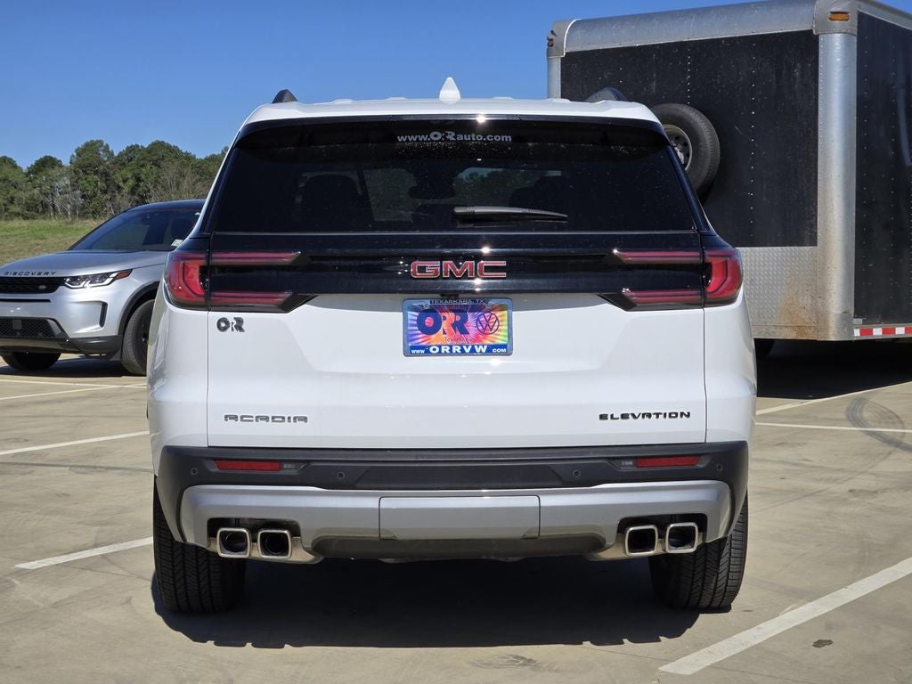 2025 GMC Acadia Elevation
