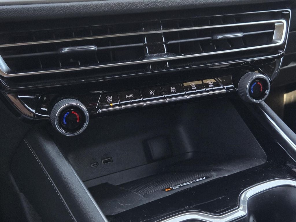 2025 Chevrolet Traverse LT 1LT