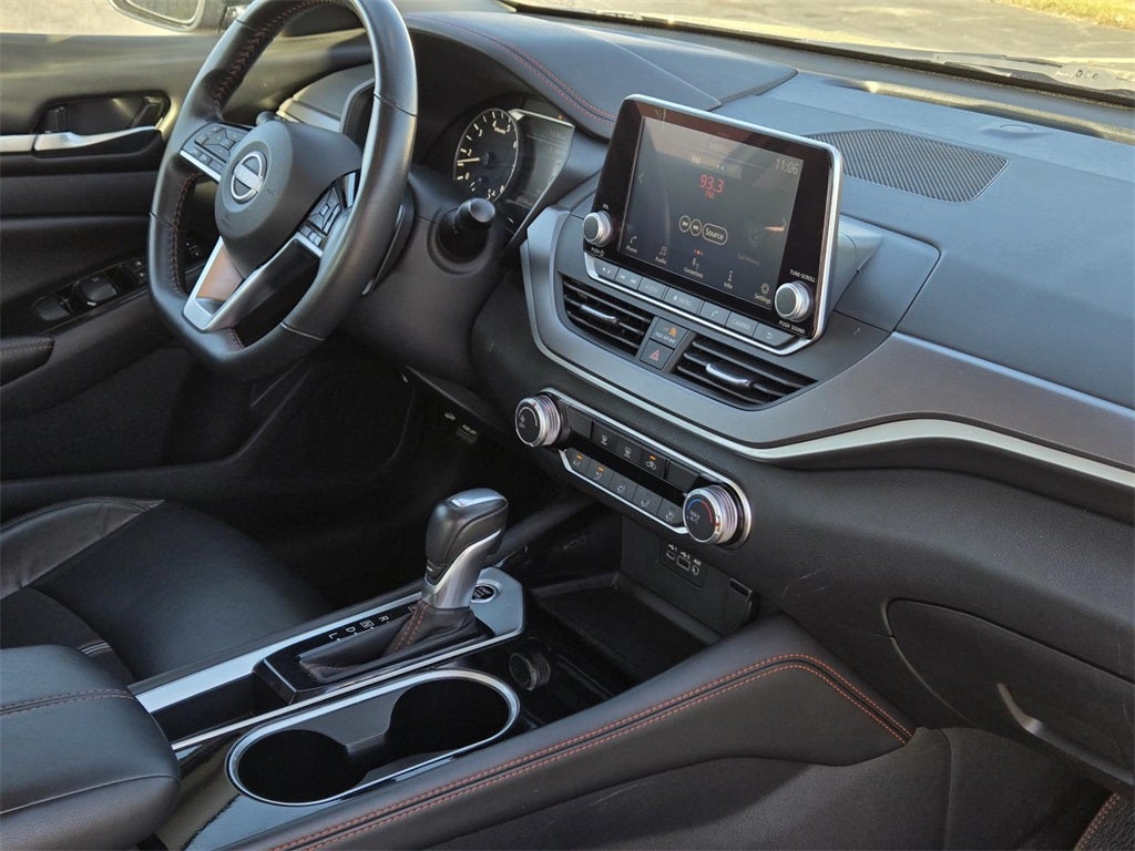 2025 Nissan Altima 2.5 SR