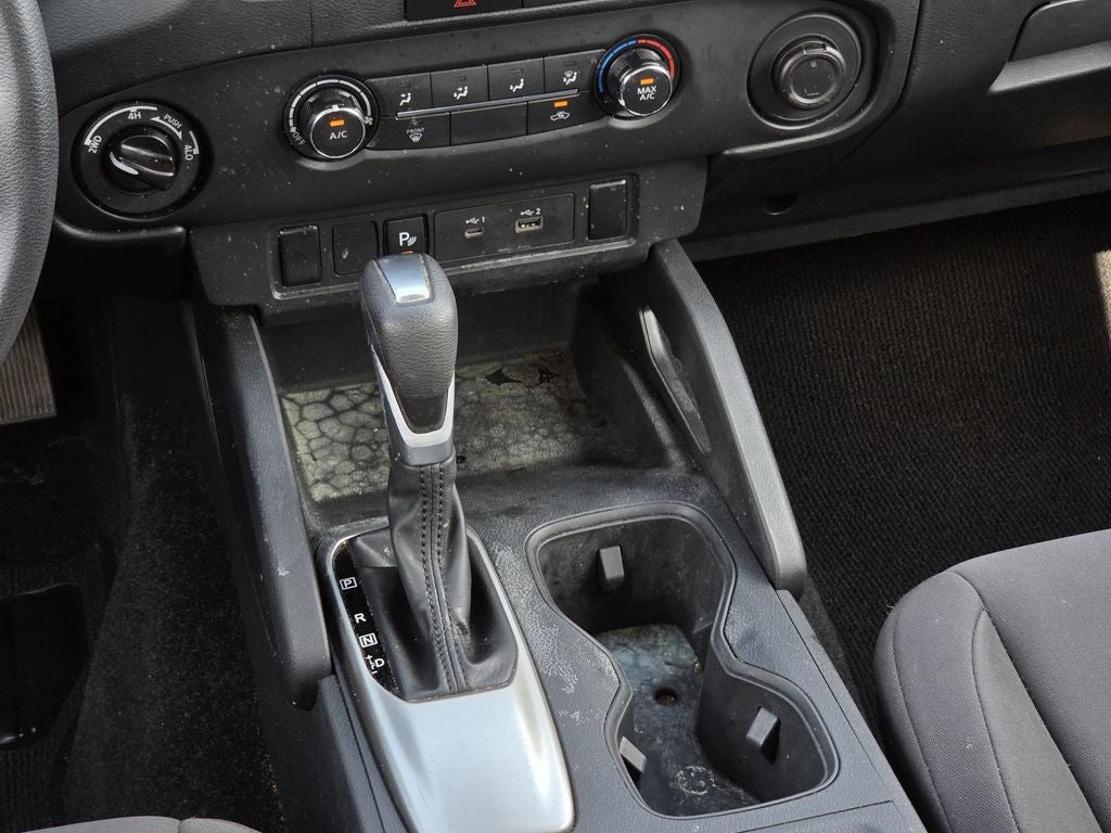 2022 Nissan Frontier S