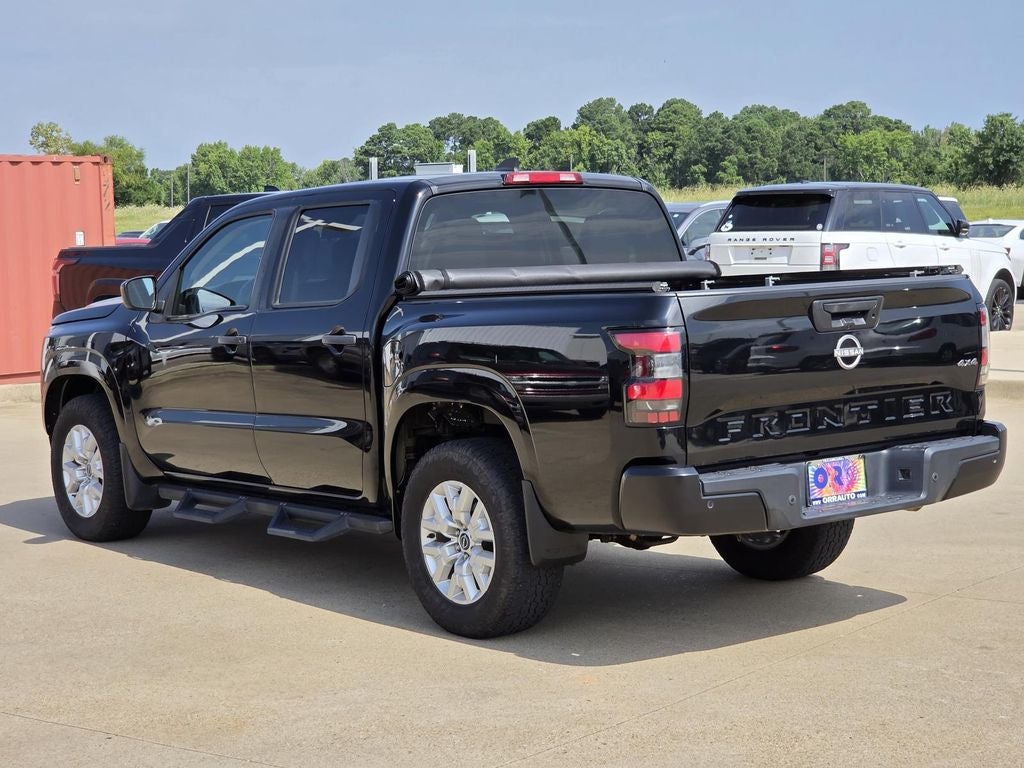 2022 Nissan Frontier S