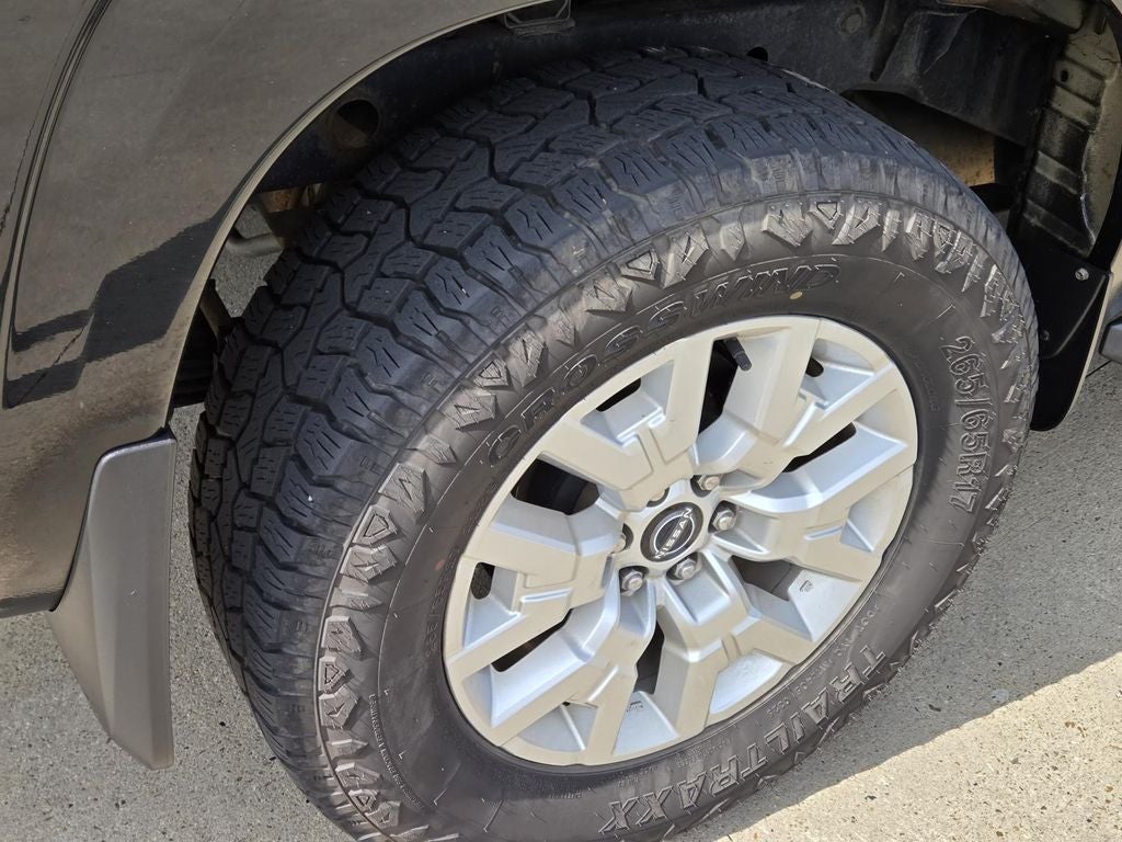 2022 Nissan Frontier S