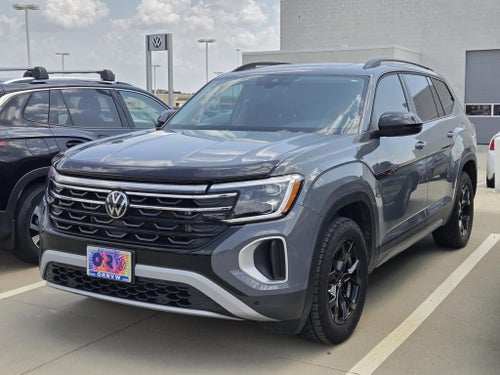 2024 Volkswagen Atlas 2.0T Peak Edition SE w/Technology