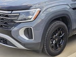 2024 Volkswagen Atlas 2.0T Peak Edition SE w/Technology