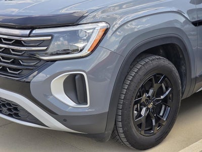 2024 Volkswagen Atlas 2.0T Peak Edition SE w/Technology