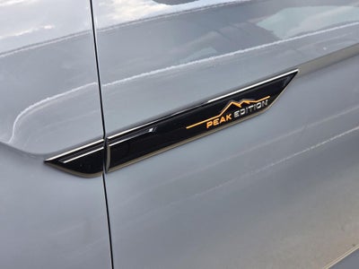 2024 Volkswagen Atlas 2.0T Peak Edition SE w/Technology