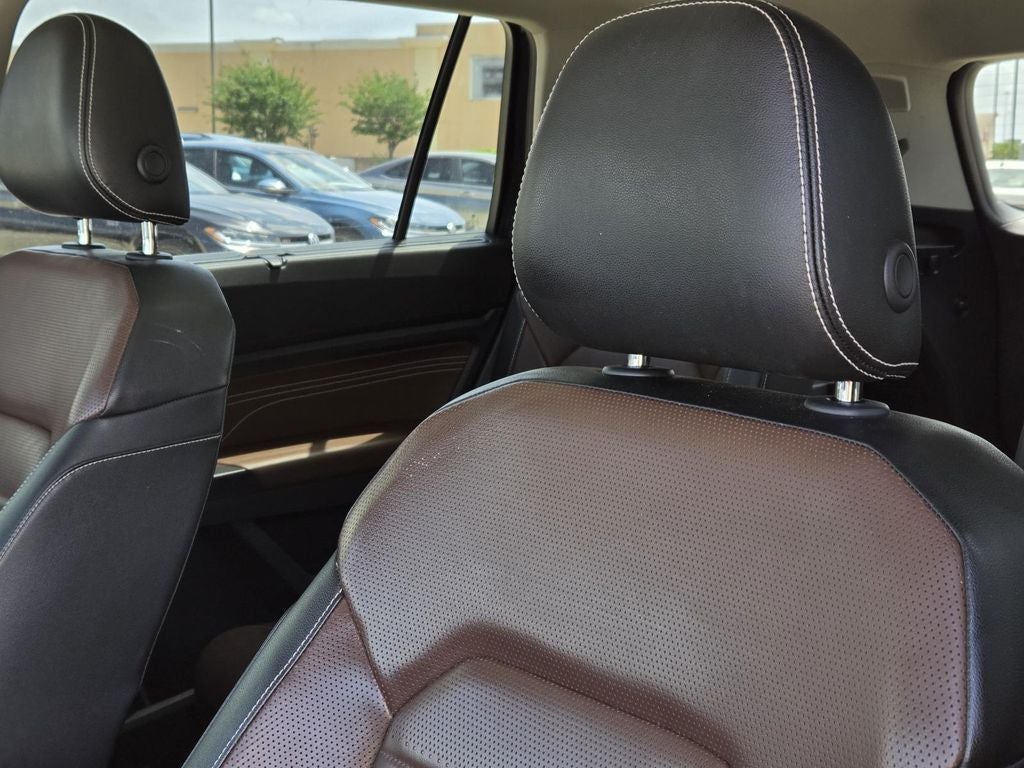 2022 Volkswagen Atlas 3.6L V6 SEL Premium R-Line