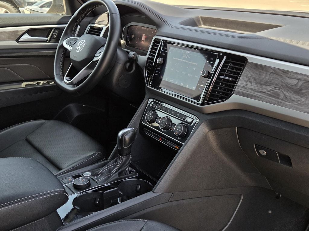 2022 Volkswagen Atlas Cross Sport 3.6L V6 SE w/Technology