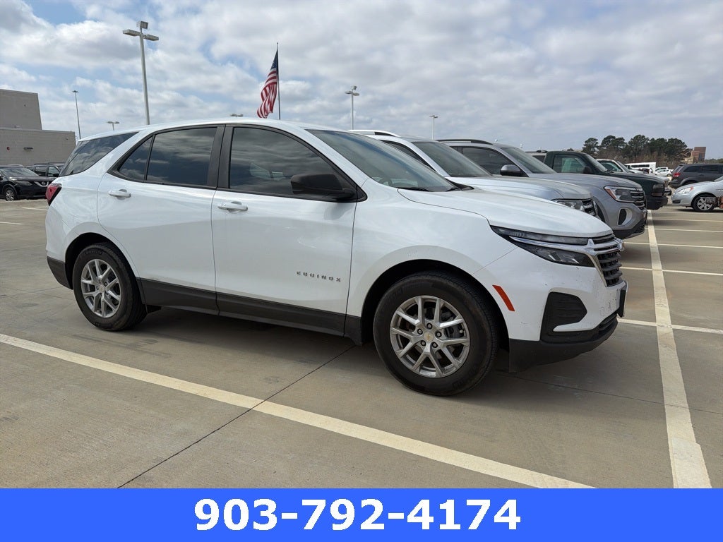 2022 Chevrolet Equinox LS