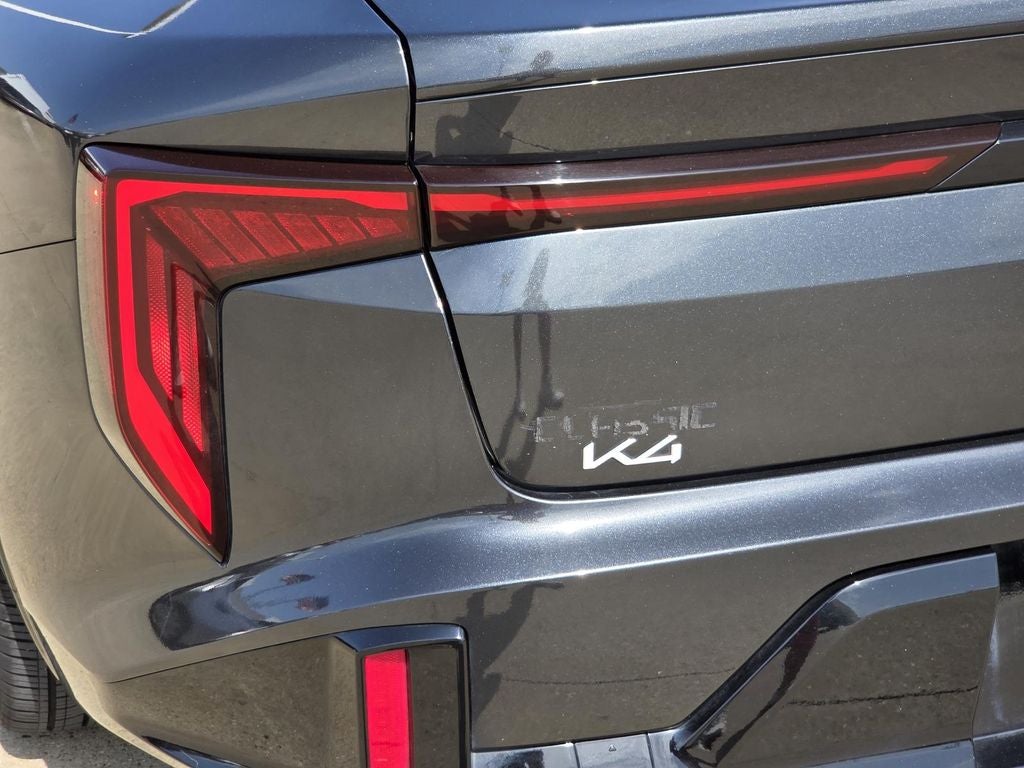2025 Kia K4 GT-Line