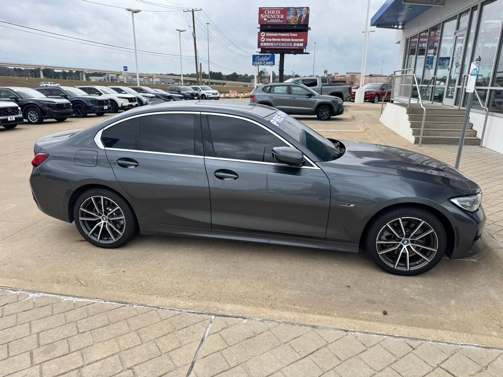 2022 BMW 3 Series 330e iPerformance