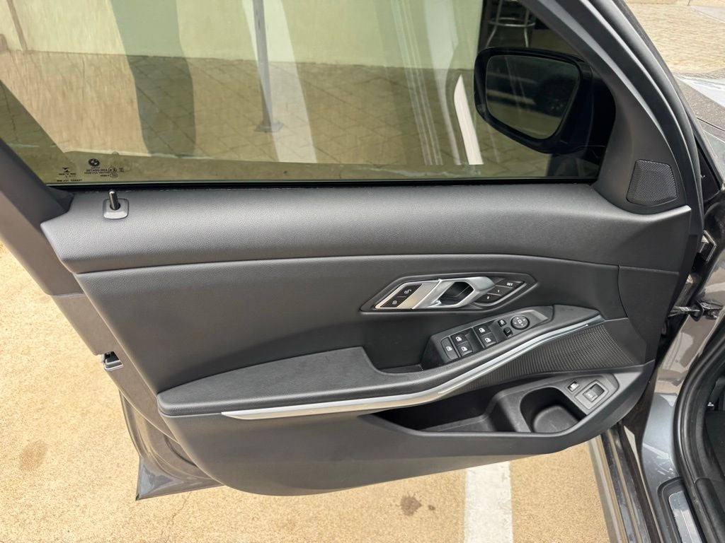 2022 BMW 3 Series 330e iPerformance