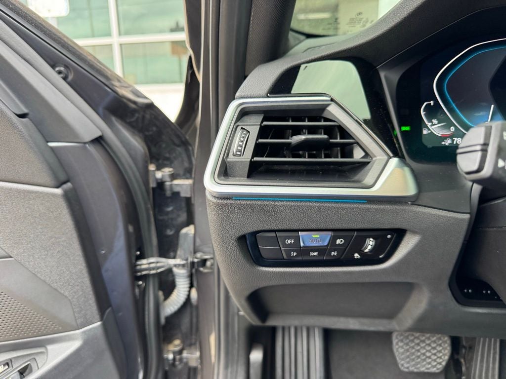 2022 BMW 3 Series 330e iPerformance